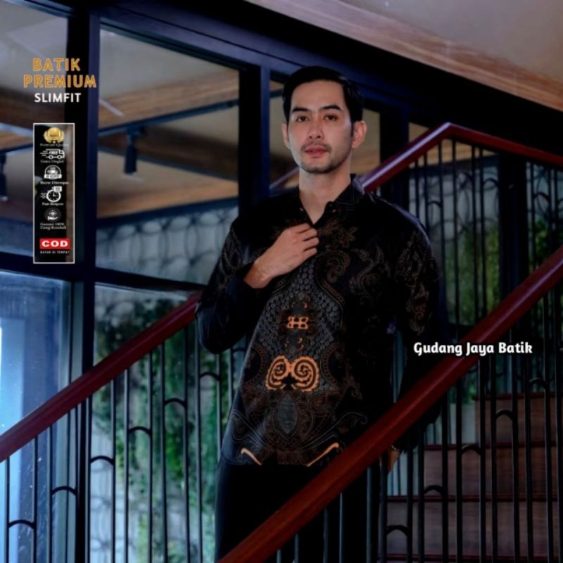 BATIK GARUDA INDONESIA Motif KARTANEGARA Kemeja Batik Pria Lengan Panjang Slimfit Premium Bahan Katu