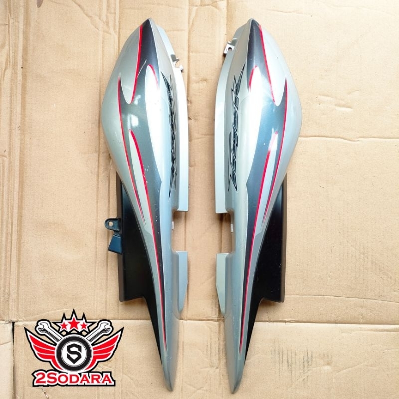 Cover Body Belakang Tiger Revo Warna Silver ORIGINAL