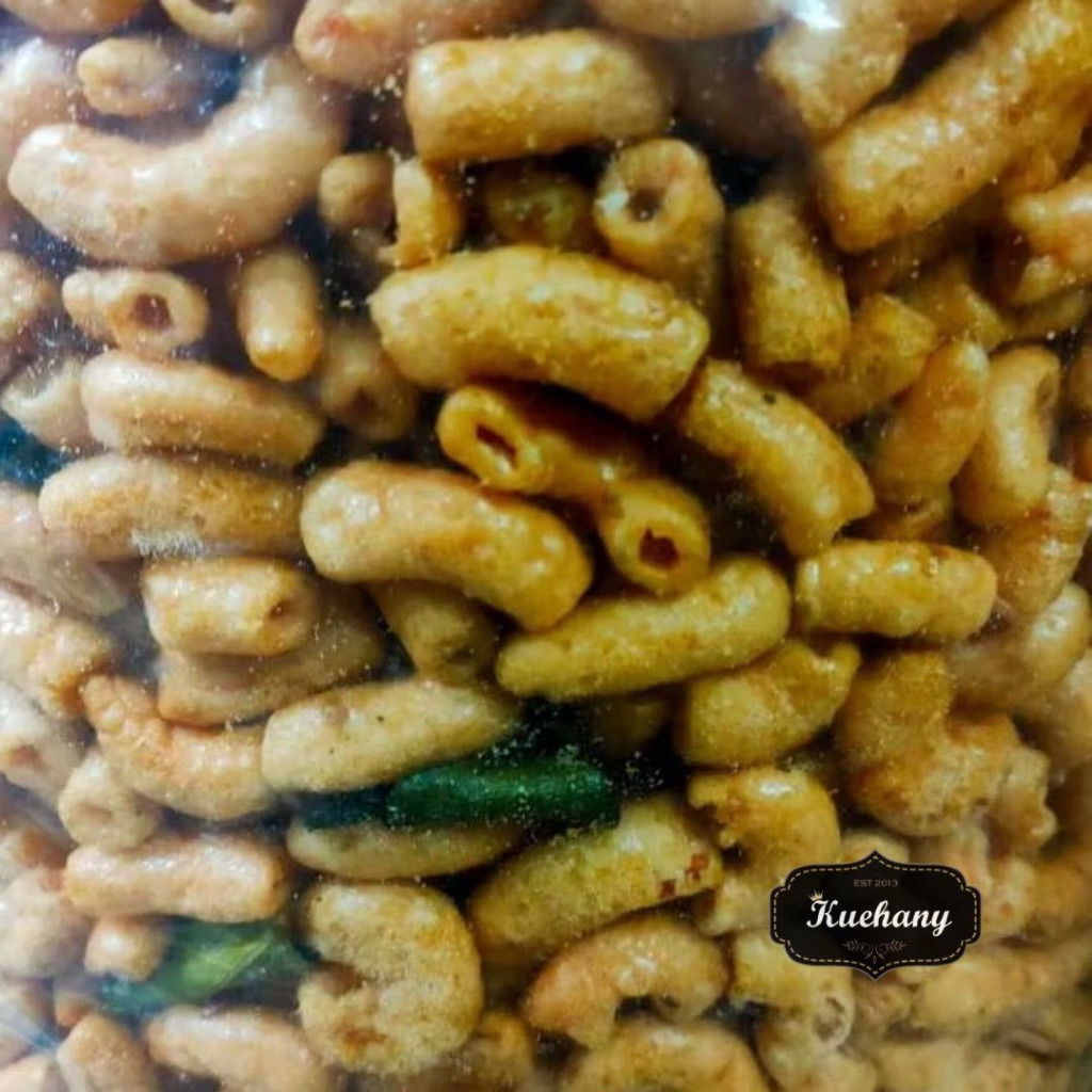 

MAKARONI BUMBU RUJAK PEDAS MANIS 250GR / MAKRONI RUJAK / MACARONI RUJAK / Makaroni Rujak Daun jeruk