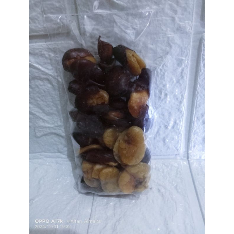 

kacang kulit koro