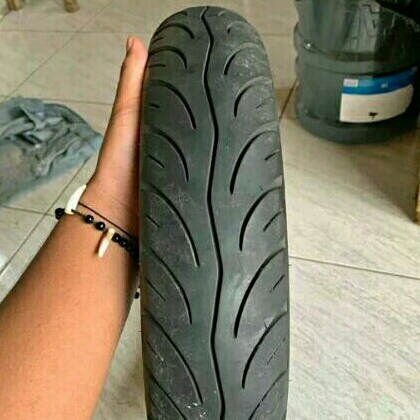 BAN COPOTAN MEREK PRESA UKURAN 90/90 RING 14