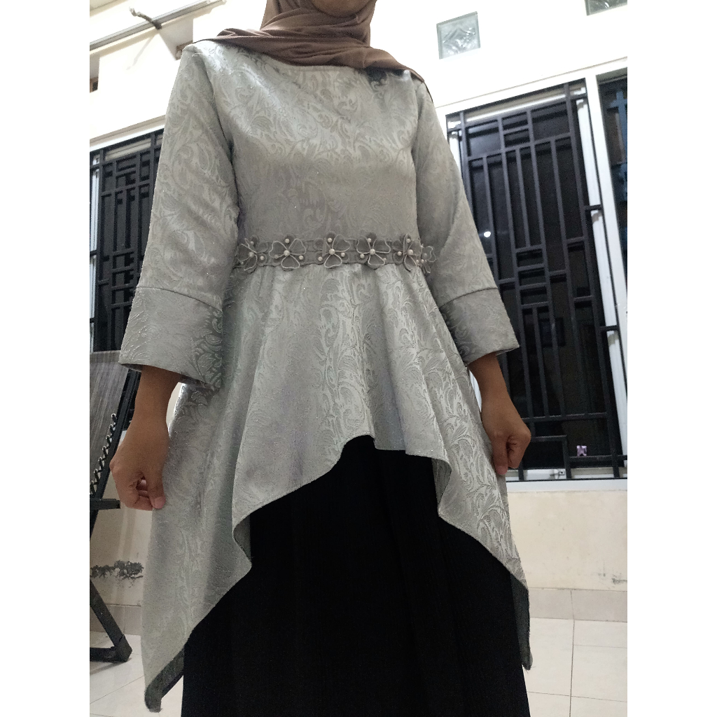 baju atasan  brokat pesta preloved
