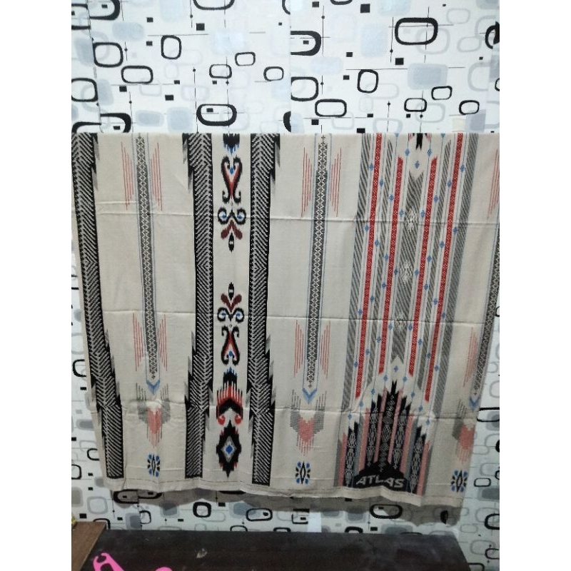 Kain Sarung Atlas Idaman Sarung Motif BHS Kain Sarung Satri Kain Anak Muda