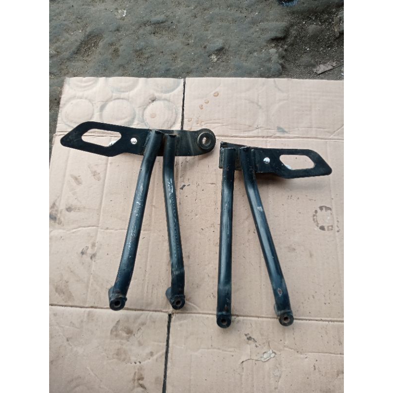 footstep/bustep kaki belakang R15 v2 ori