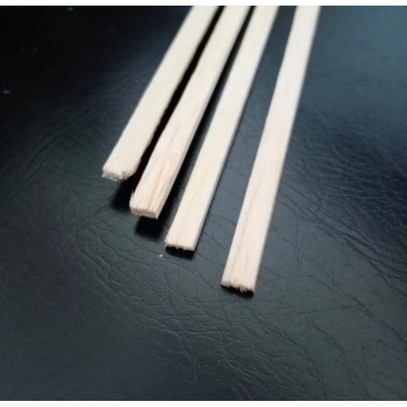 

5pcs Kayu balsa strip 5mm x 10mm x 50cm / 100cm Kayu maket kayu list kualitas terbaik