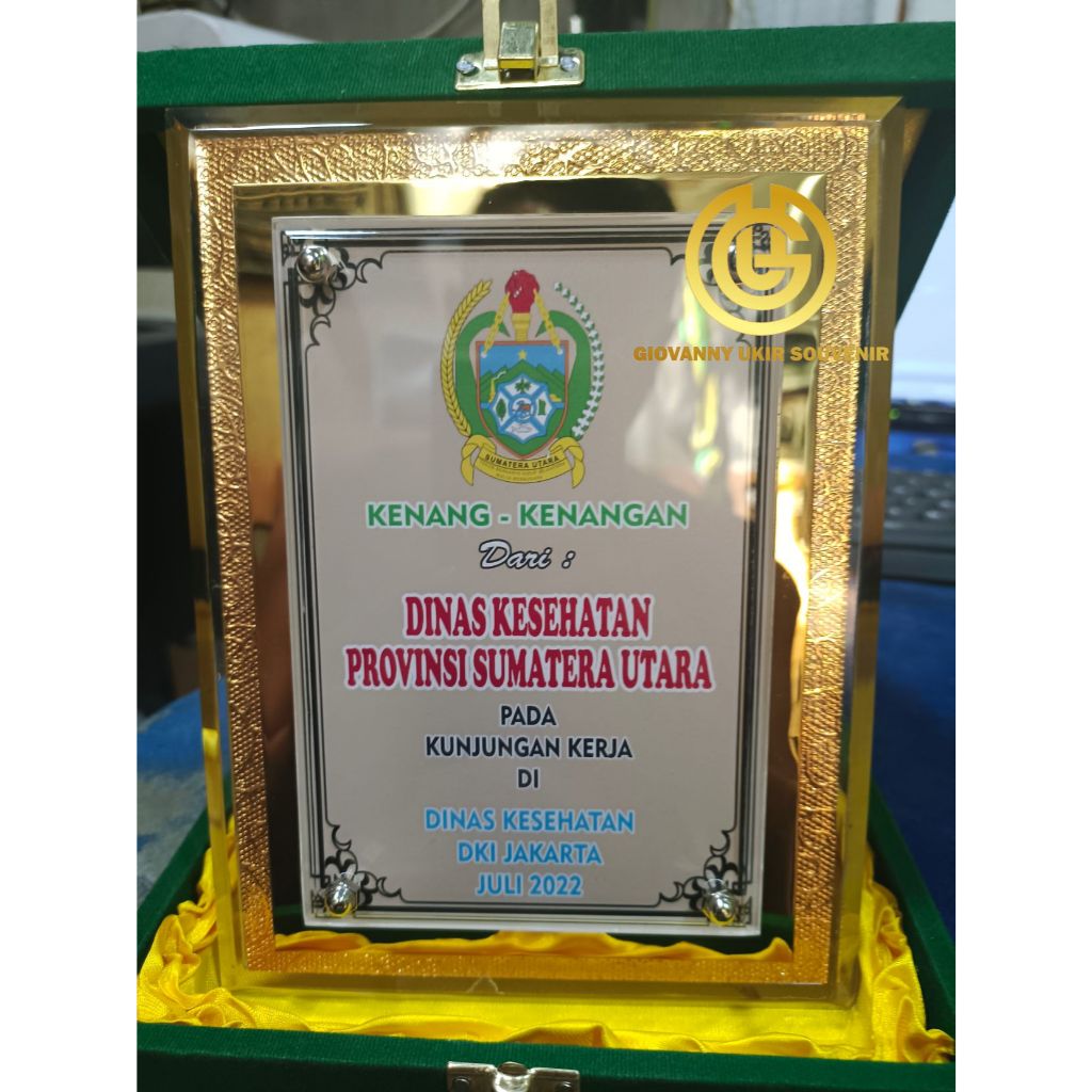 PLAKAT AKRILIK/PLAKAT KKN/Plakat kampus merdeka/ kenang-kenangan/ cinderamata