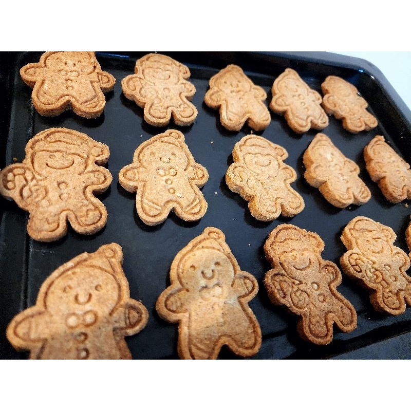 

Gingerbread Cookies