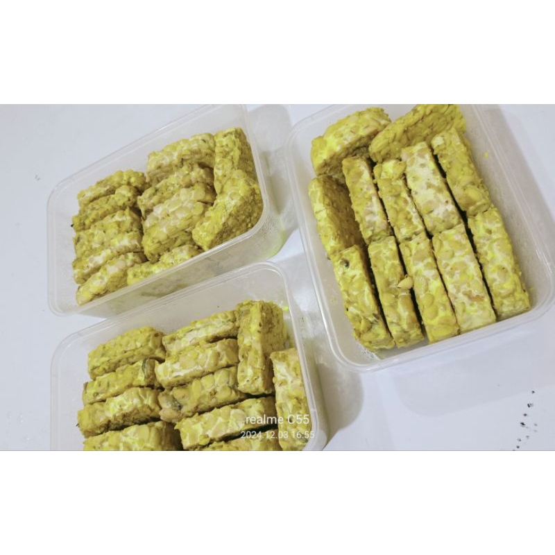 

tempe ungkep Frozen,isi 12,beku