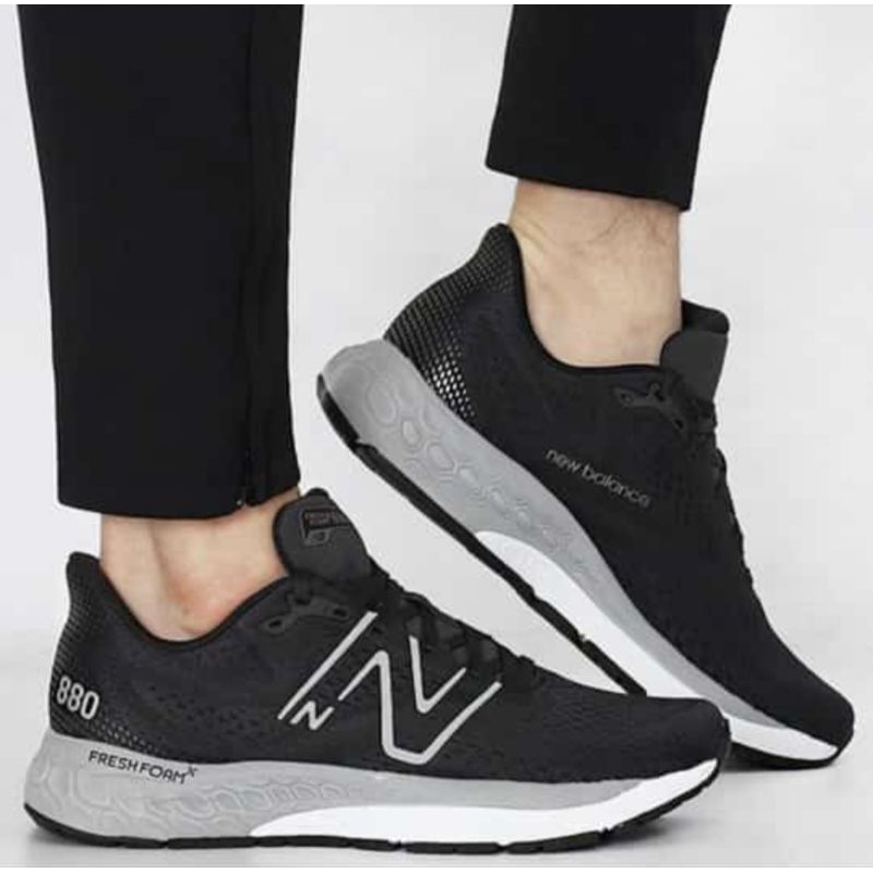 NB 880 V13 (ORIGINAL) size (37,5 EUR)