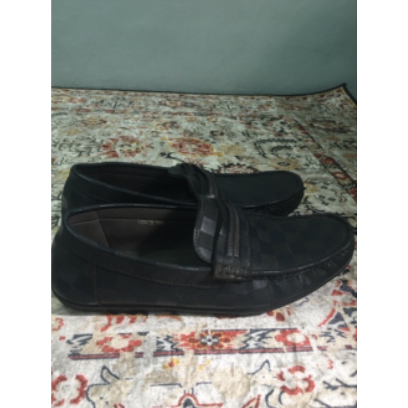 Preloved Sepatu formal Fladeo pria hitam