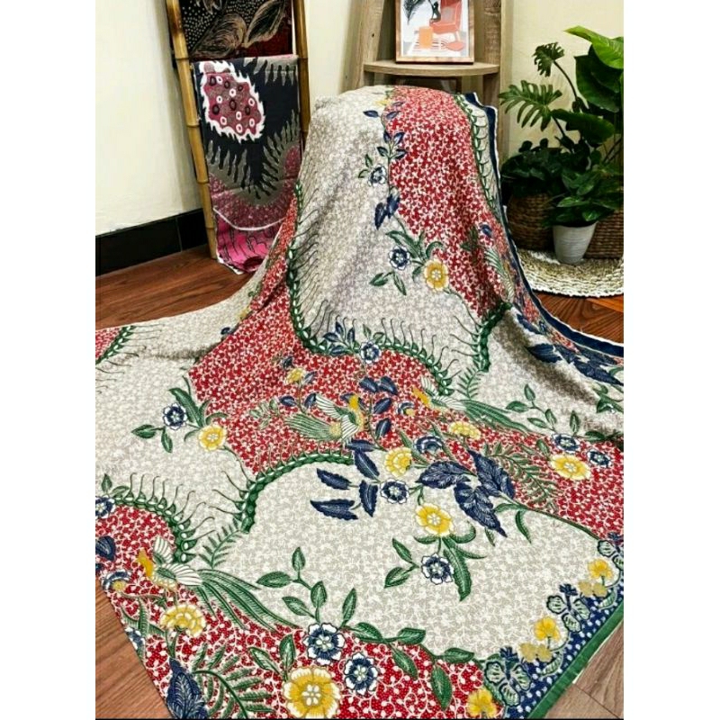 TERLARIS KAIN BATIK SOLO BUNGA RAMBATAN UKEL MERAK NEW VERSION