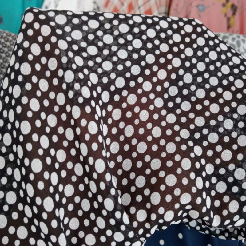 kain ceruti motif polkadot - kain ceruty motif - kain ceruti premium - kain sifon Ceruti