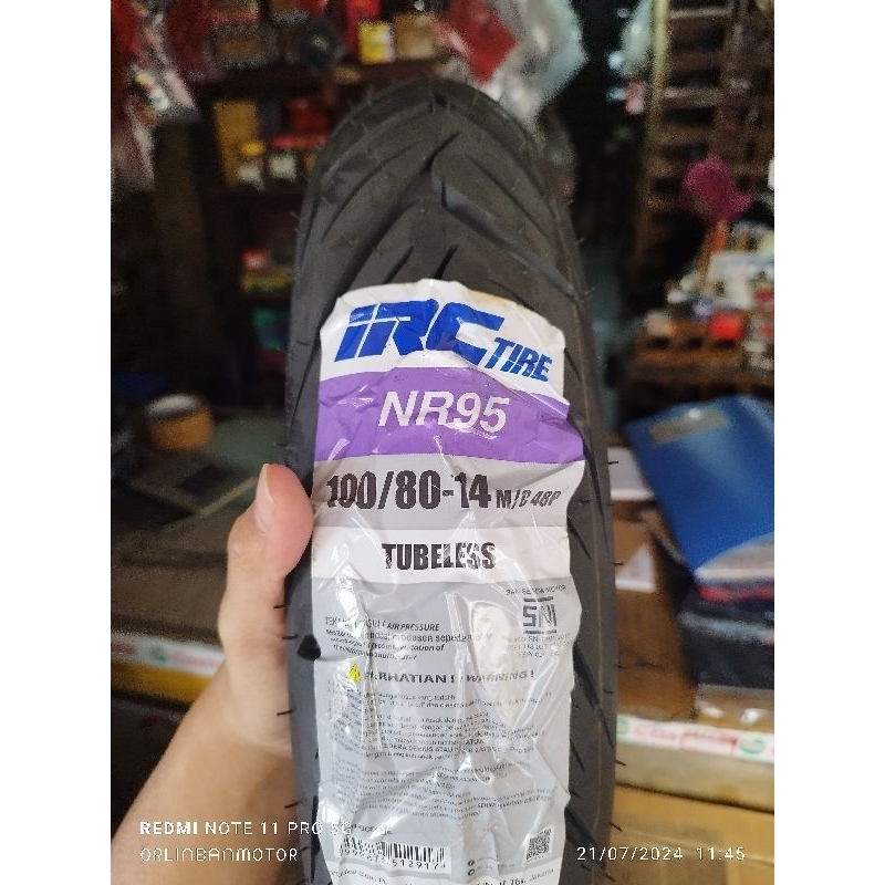 BAN BAN IRC NR95 100/80-14 TUBLES/BAN DEPAN VARIO160 IRC/BAN PCX150 DEPAN IRC NR95 TUBLES/BAN BELAKA