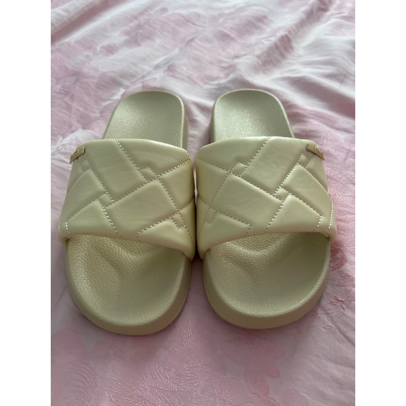 sandal Vincci No 37 (ori Malaysia)