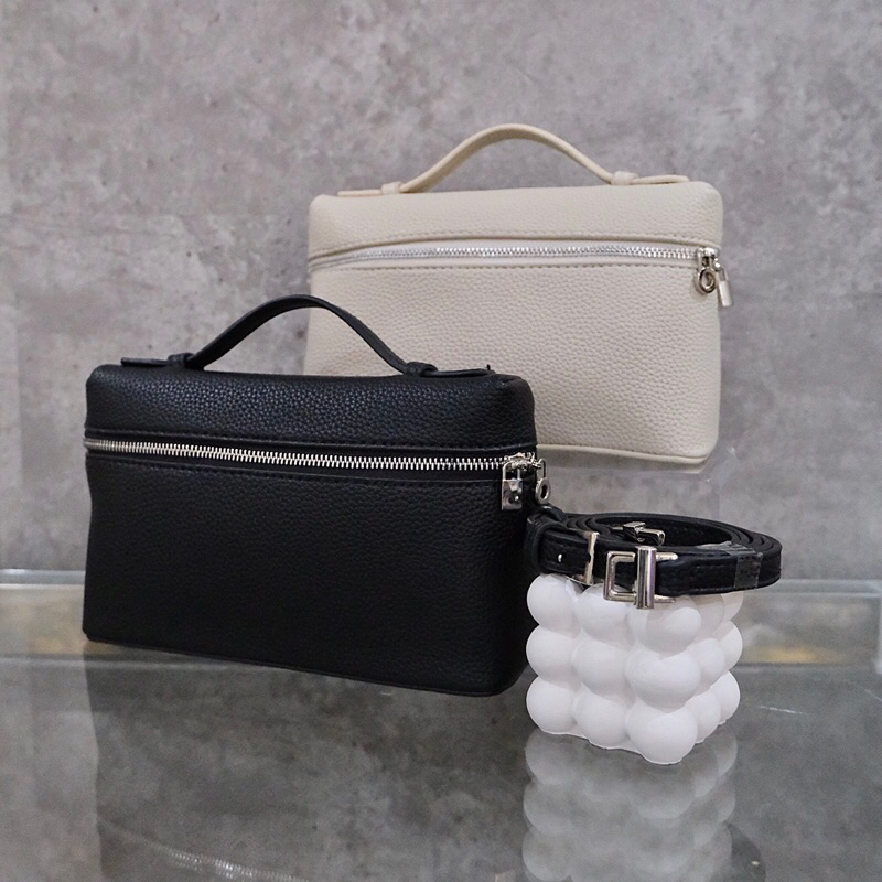 PIXIE CALFSKIN BAG