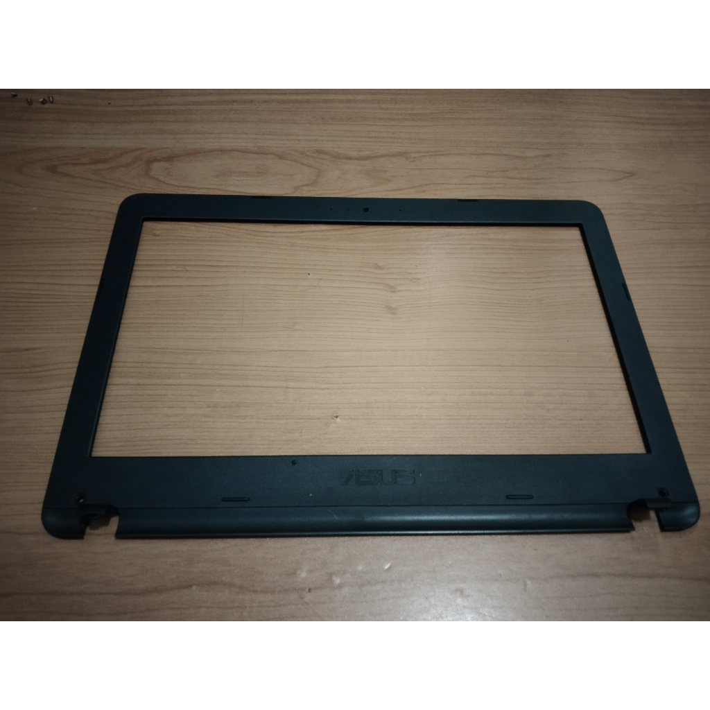 Frame LCD Laptop  Asus x441U