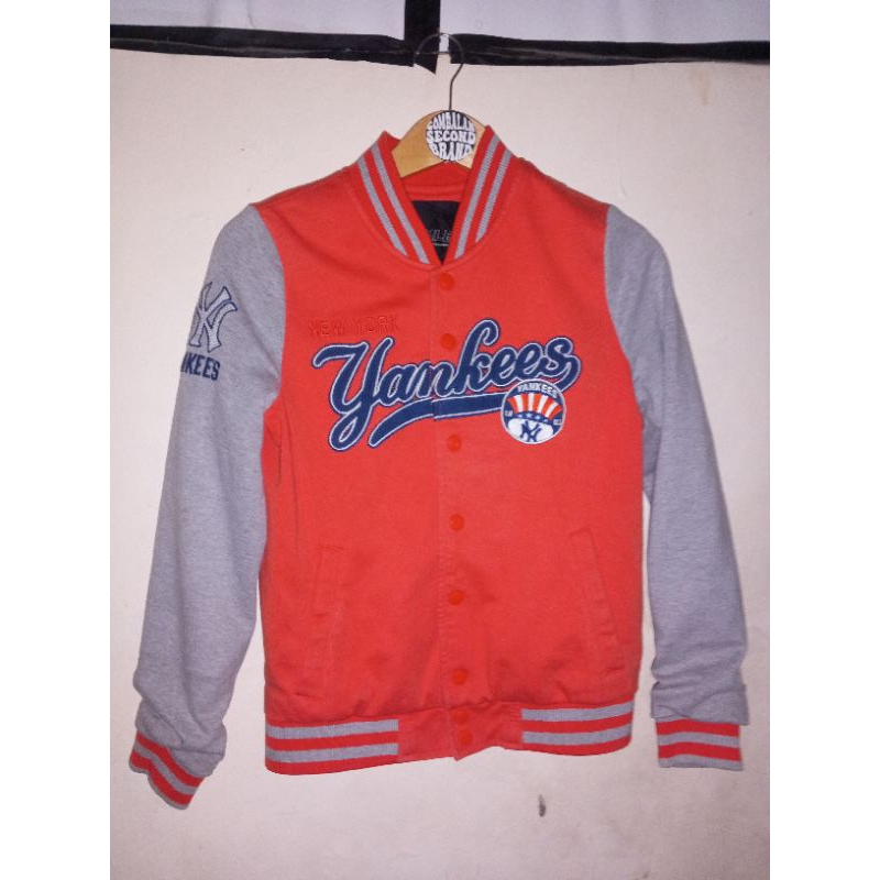 varsty MLB