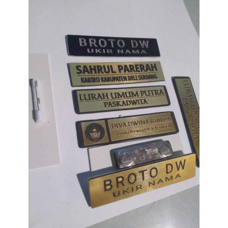 

nametaq bahan gravoply engraver laser bisa kostum