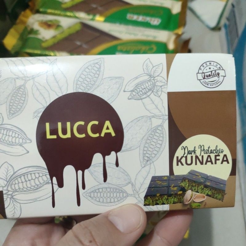 

dubai coklat dengan dark pistachio kunafa berat 135 gr