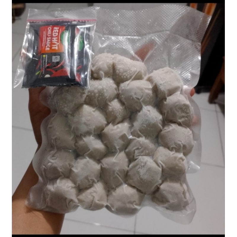 

Cilok ayam isi 25 pcs. cilok ayam kenyal dan enak