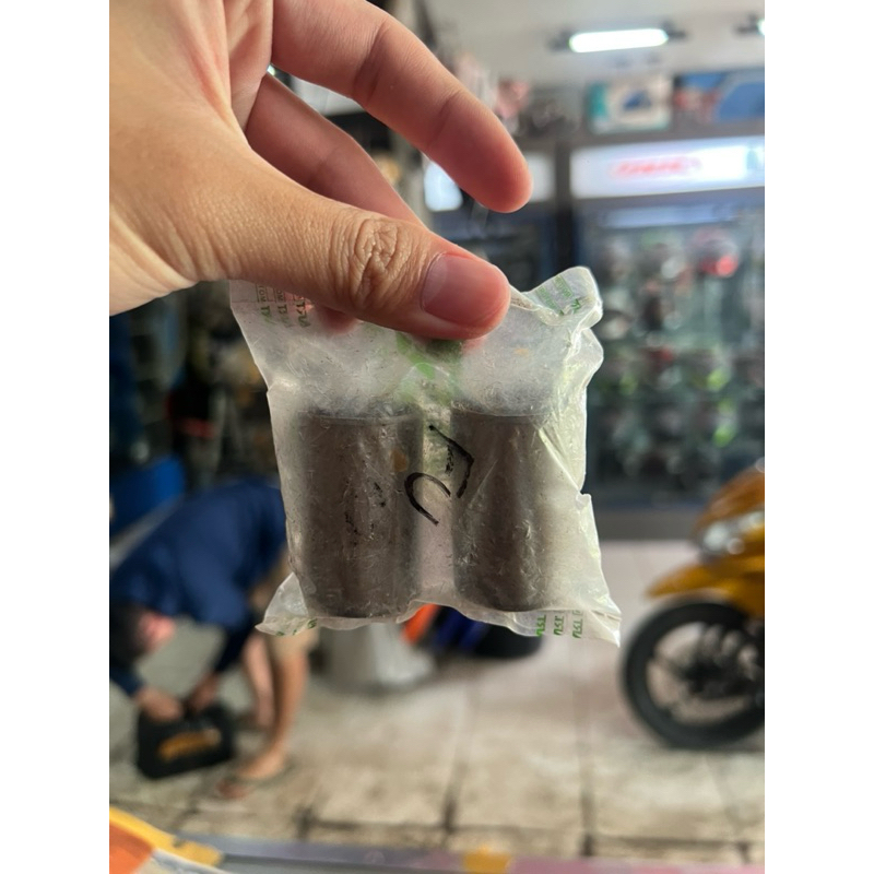 Bosh boshing monoshock suzuki satria fu  gsx bosh shock belakang satria fu (STOK LAMA)