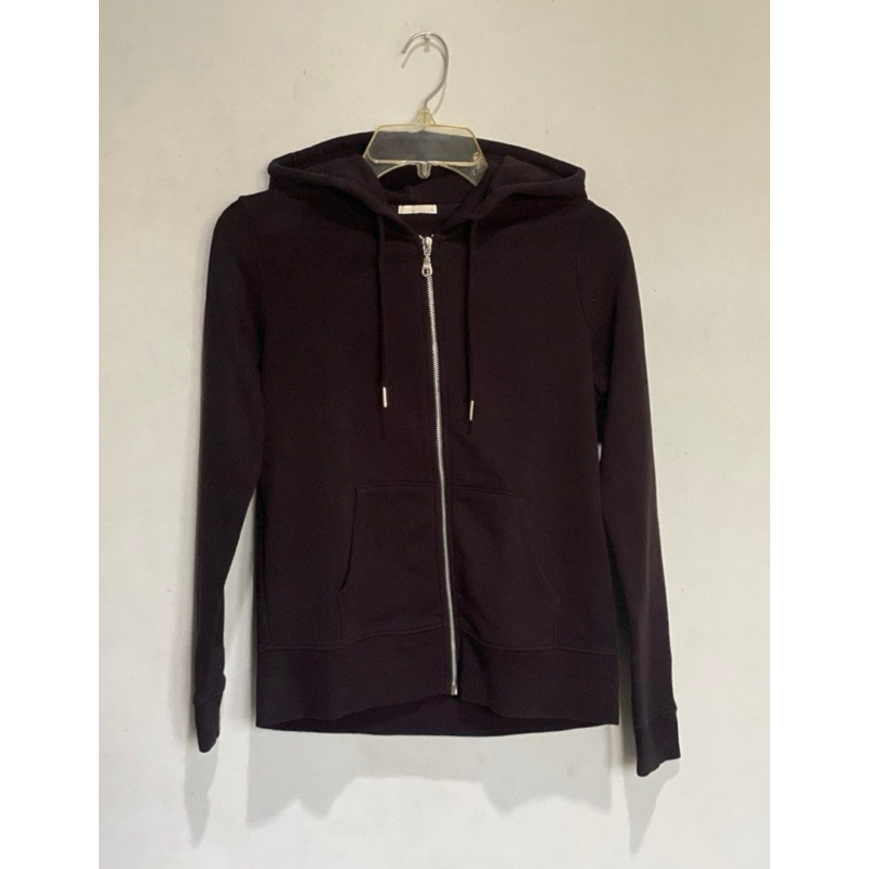 GU Black Hoodie