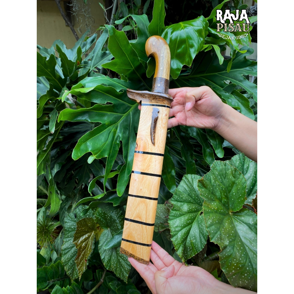 GOLOK KEBUN EKONOMIS BAHAN BAJA PER PERALATAN BERKEBUN