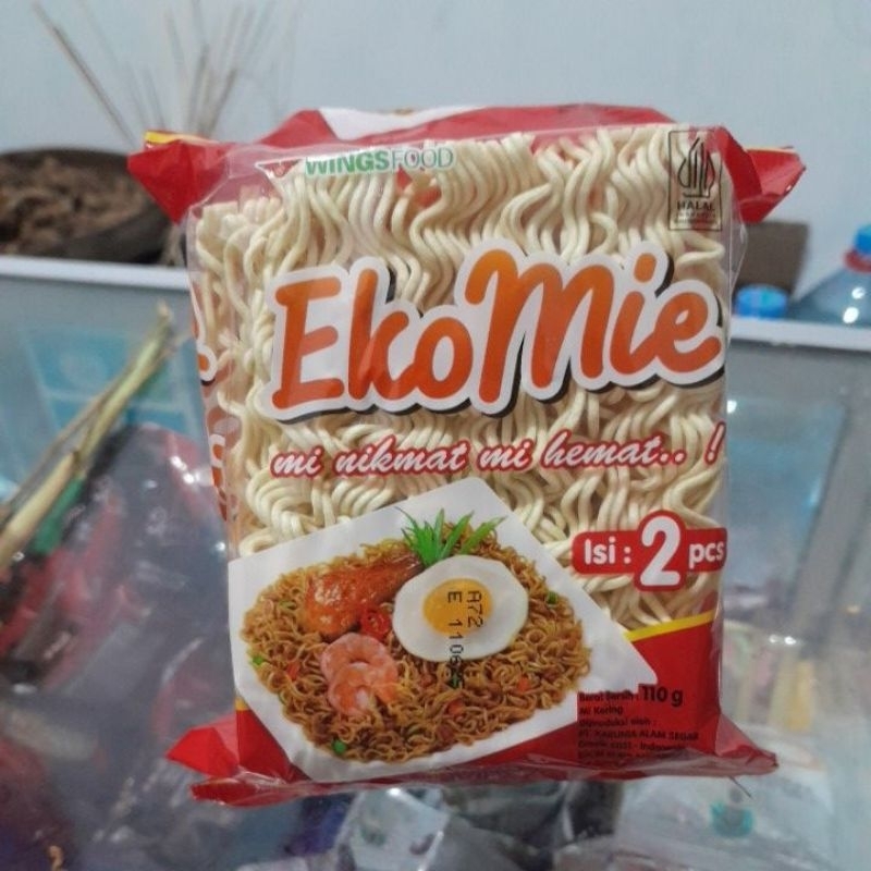 

Eko Mie 1 renceng isi 3 (6 keping mie)