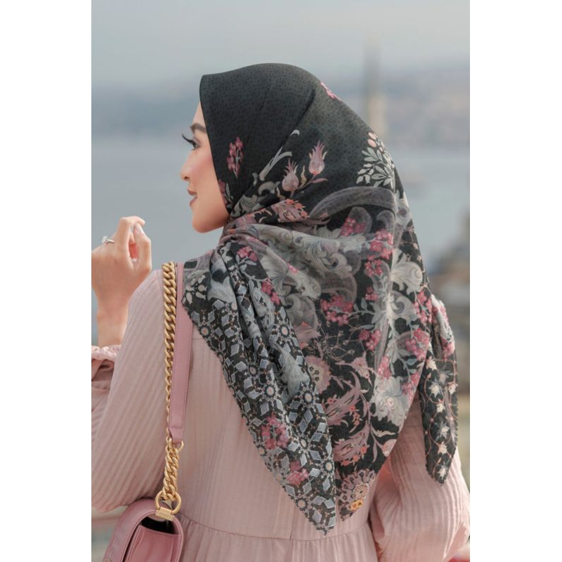 Buttonscarves - Topkapi Series