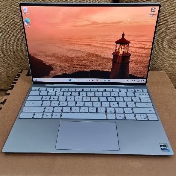 Laptop UltraBook Premium Dell XPS 13 9315 Core I7 1250u 16gb/512gb Evo Iris XE Slim Mewah Garansi 20