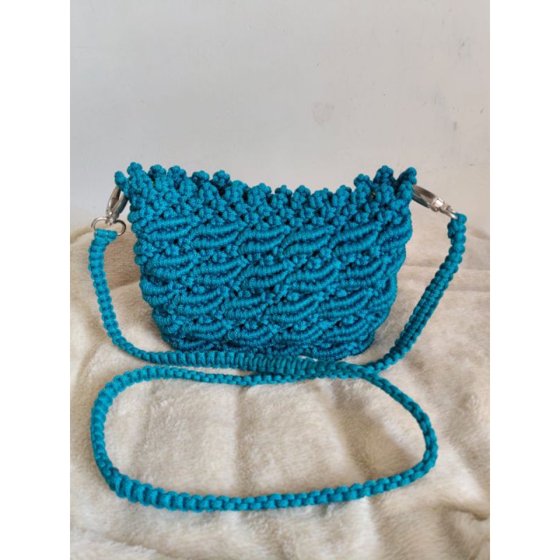 TAS RAJUT MOTIF DAUN/TAS TALI KUR/TAS MECRAME/ TAS SLEMPANG WANITA
