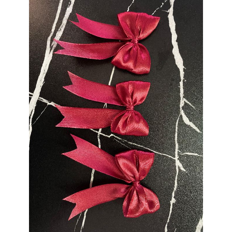 

Pita Hias Satin 1 pack 50 butir