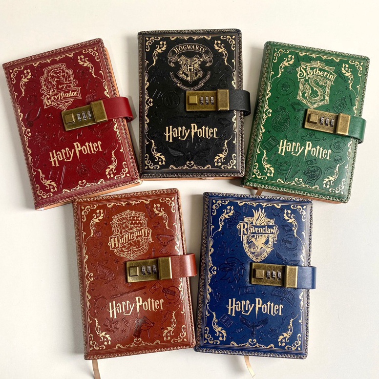 

m5 Kirim Sekarang Binder Kunci Password Harpot karakter Gryffindor Slytherin Ravenclaw Hufflepuff Hogwarts Lucu Unik Hadiah Gift Q84