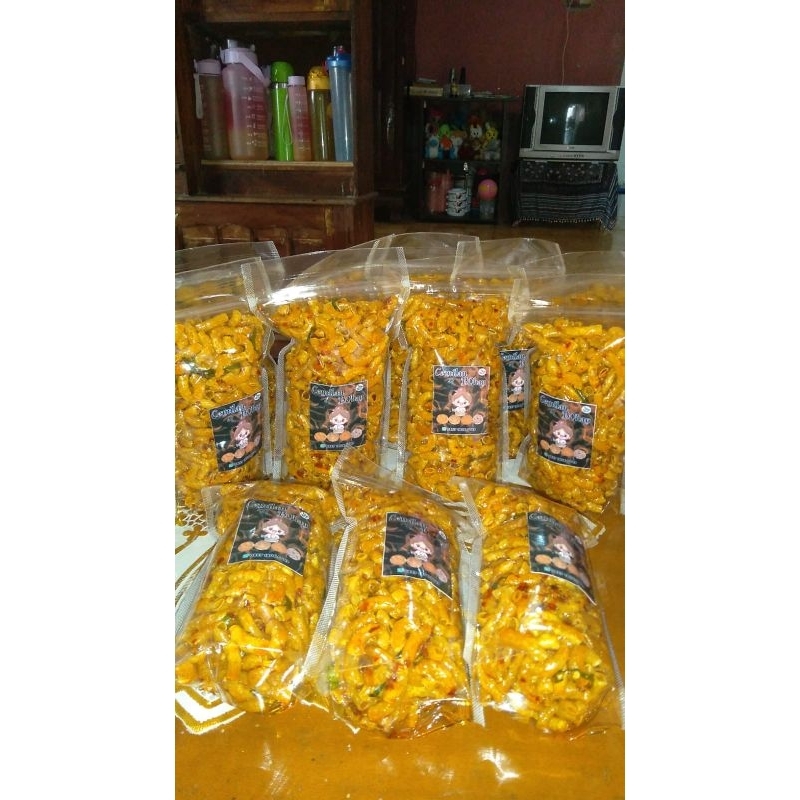

MakroniPedas