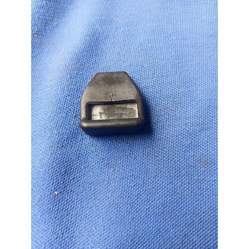 karet dudukan sayap tengki tangki cb150r Verza Megapro new