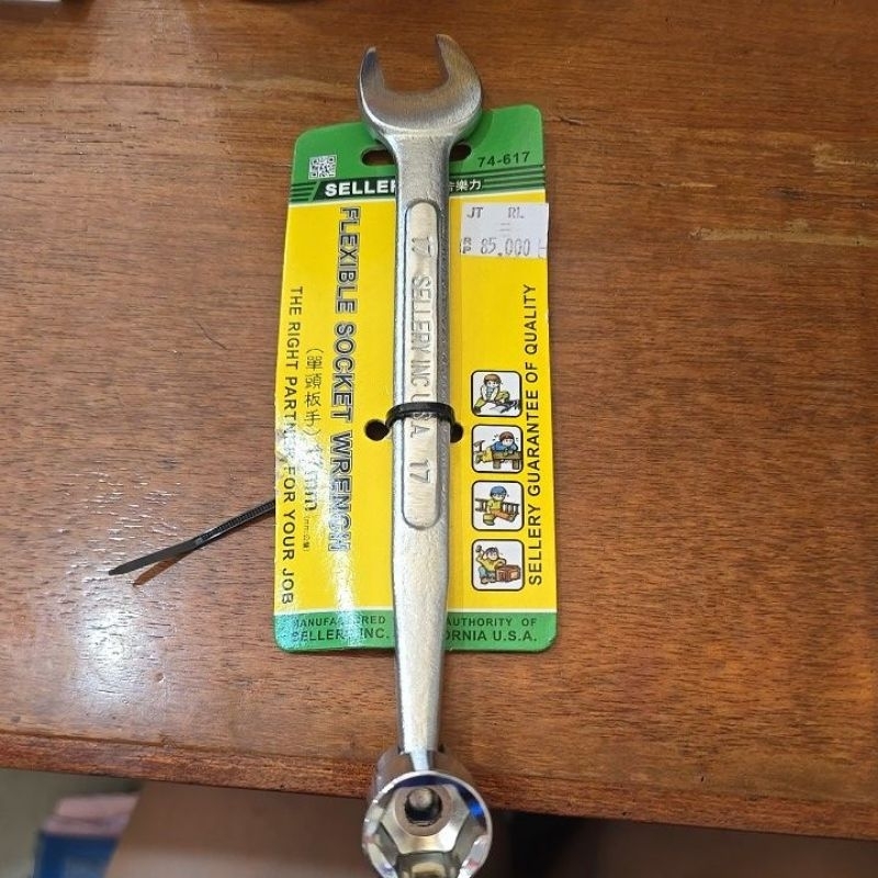 kunci sock flesibel + kunci  pas 17mm sellery / kunci kombinasi sock flexibel + ring pas 17mm seller