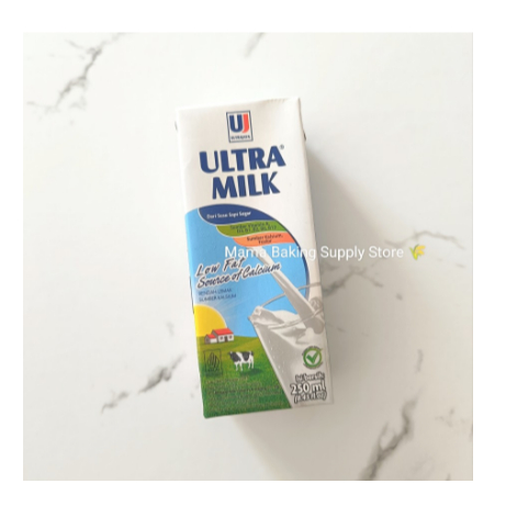 

ULTRA MILK Susu Cair LOW FAT UHT Putih Plain Milk Ultramilk 250 ml