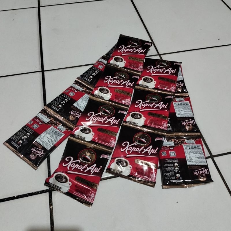 

KOPI KAPAL API SPECIAL MIX 23gr x 10sachet