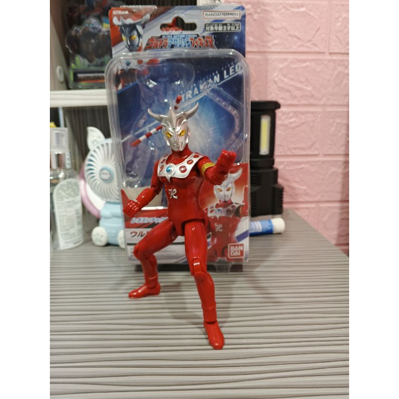 ultra action figure Ultraman leo