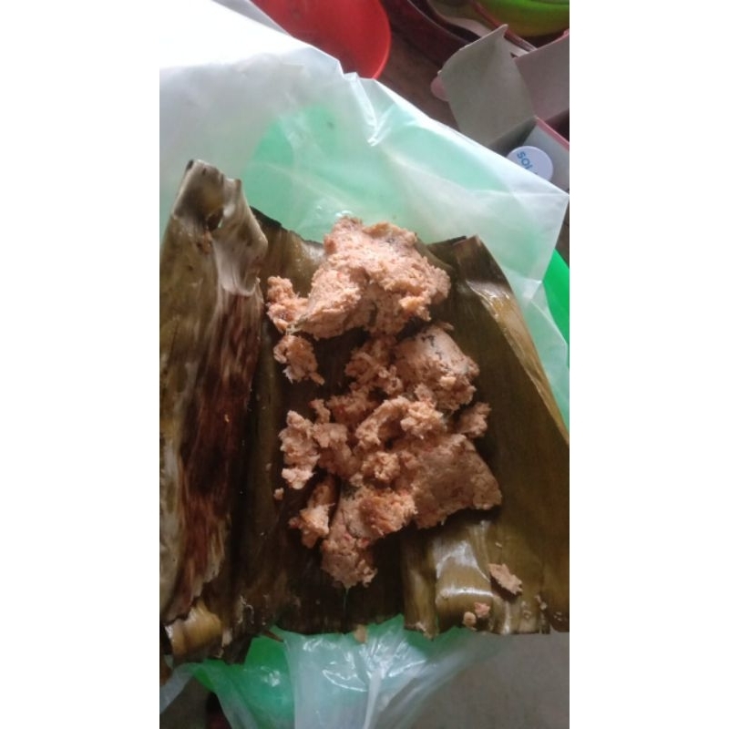 

PEPES / BOTOK TELUR ASIN PANGGANG