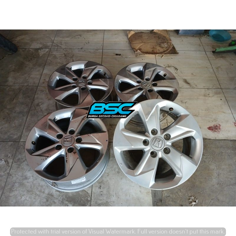 Velg Mobil Bekas Copotan R16 Oem BRV Pcd 5x114 Ring 16 Buat Innova APV Granmax Luxio New Carry Ertig