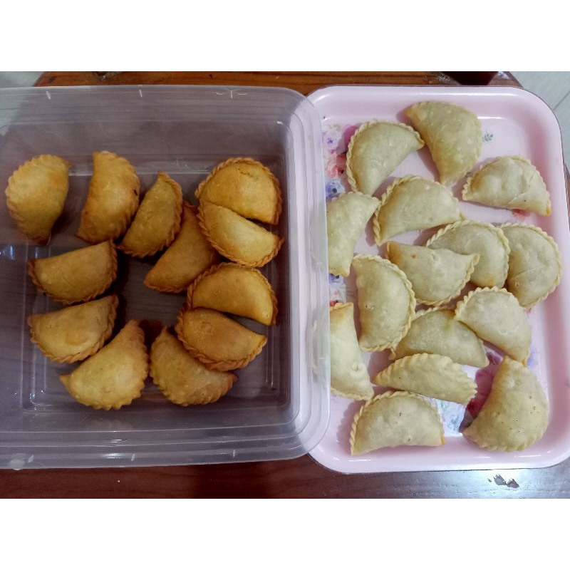 

KIRIM INSTAN KORKET/PASTEL ISI UBI FROZEN