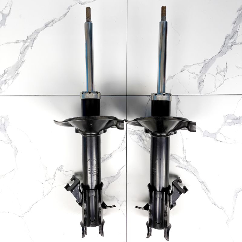 shockbreaker nissan serena c24 depan