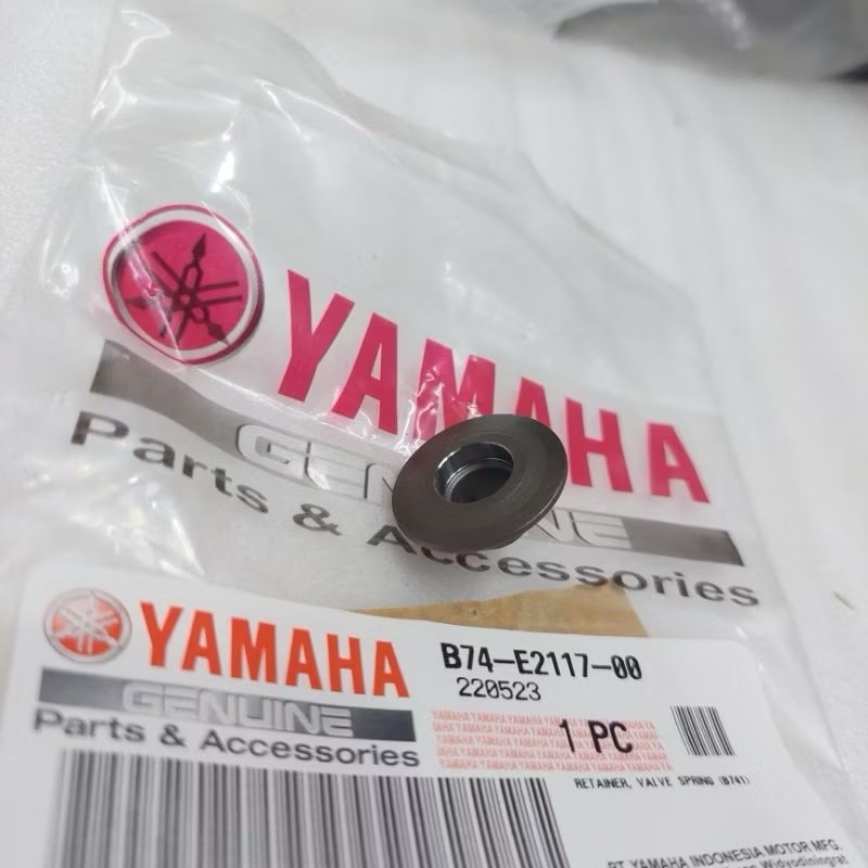 Retainer Xmax batang 5mm retainer sim racing batang 5mm untuk per klep racing