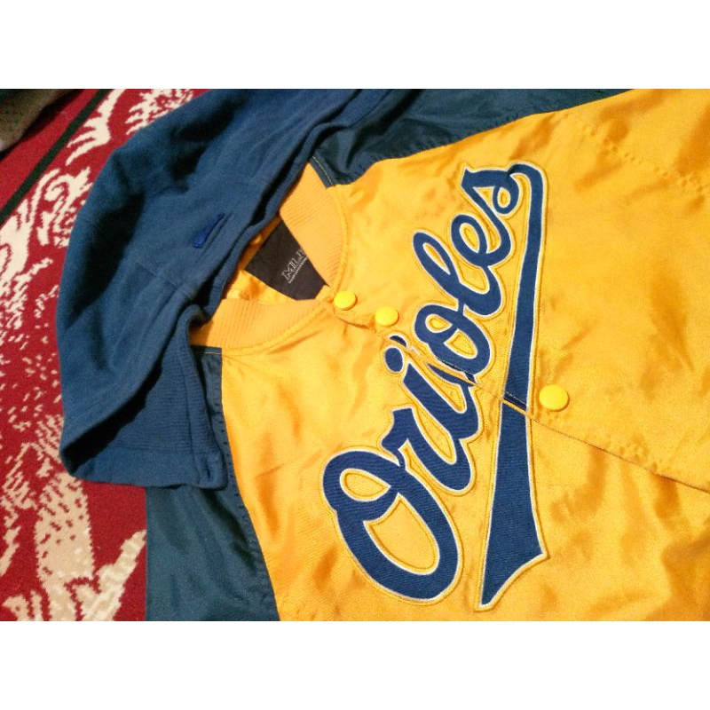 varsity mlb satin