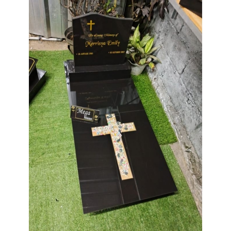 FULL MAKAM MEGA NISAN SALIB BOLONG(120X60)MAESAN GRANIT TILE +PACKING KAYU