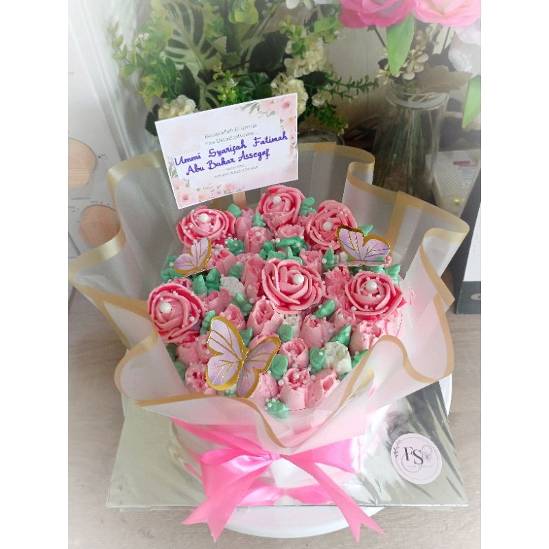 

flower bouquet cake kue buket bunga tart ulang tahun birthday hampers hantaran seserahan wedding