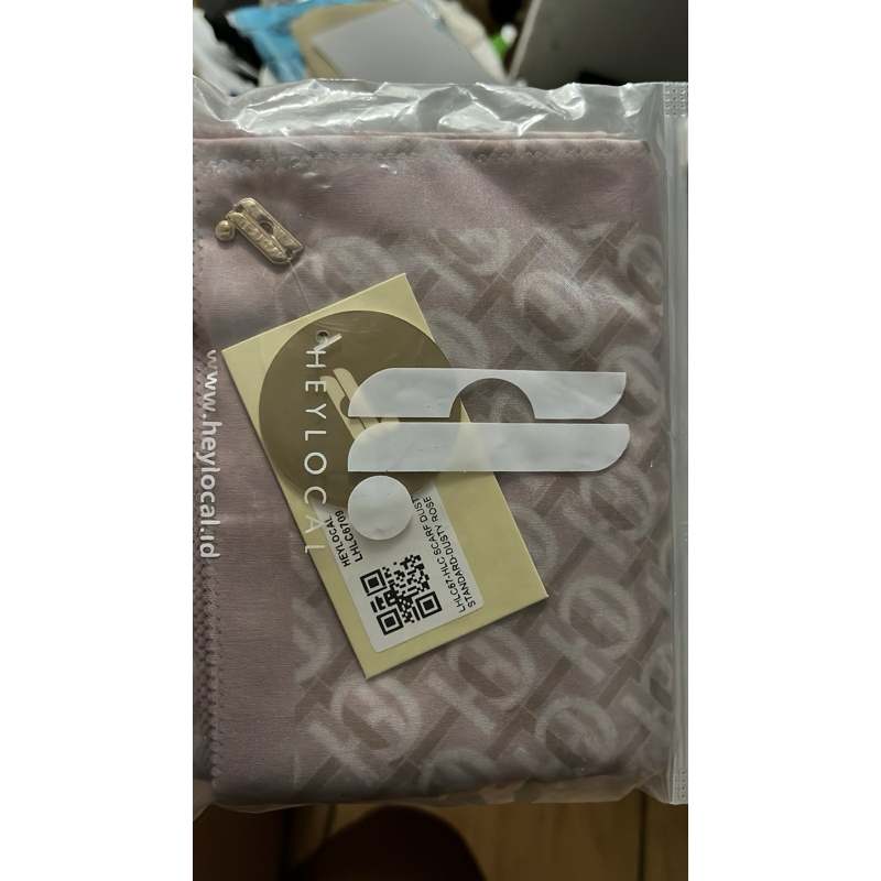 Scarf HLC heylocal