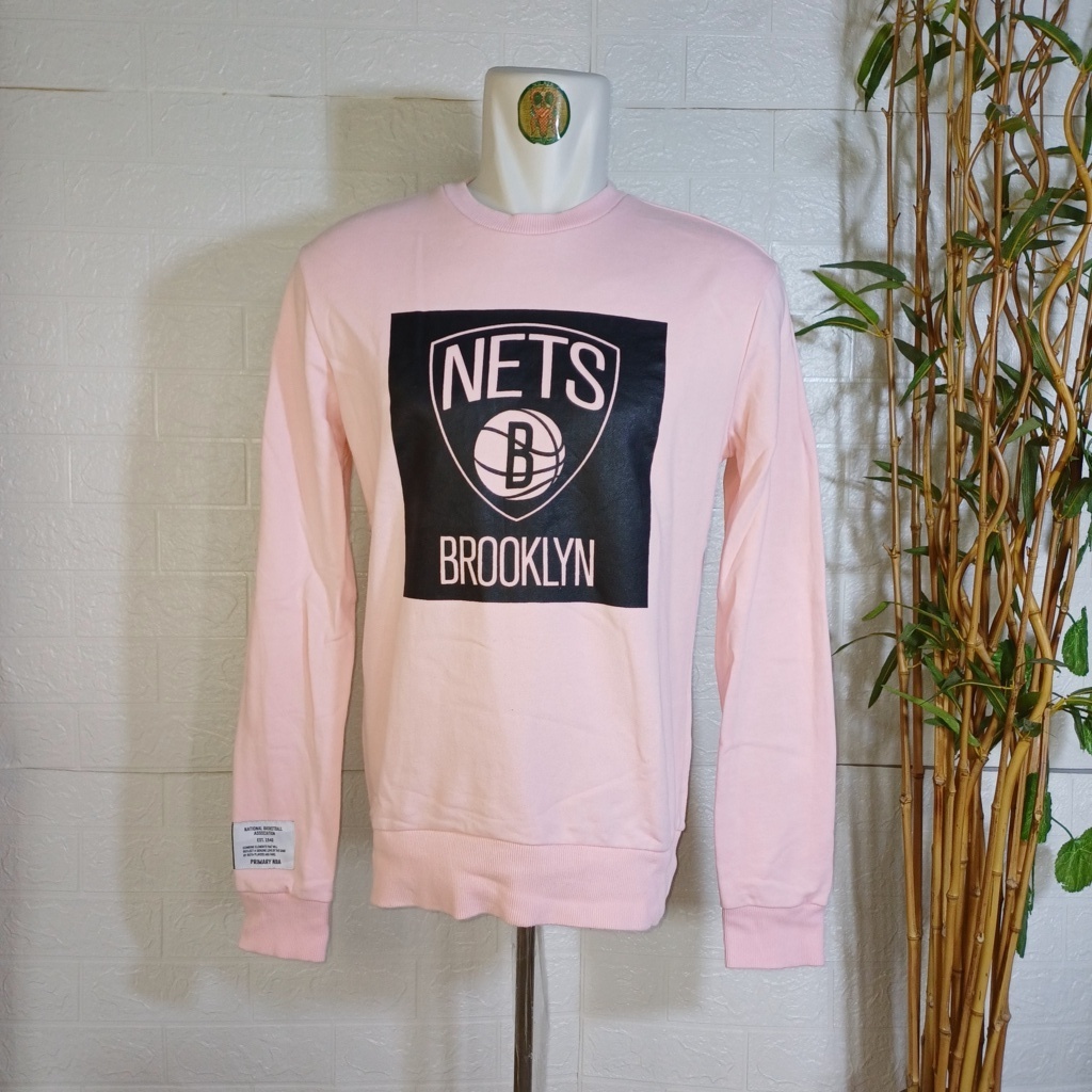 CREWNECK NBA NETS BROOKLYN, SIZE M (SECOND BRANDED) SOFT PINK, CN0248