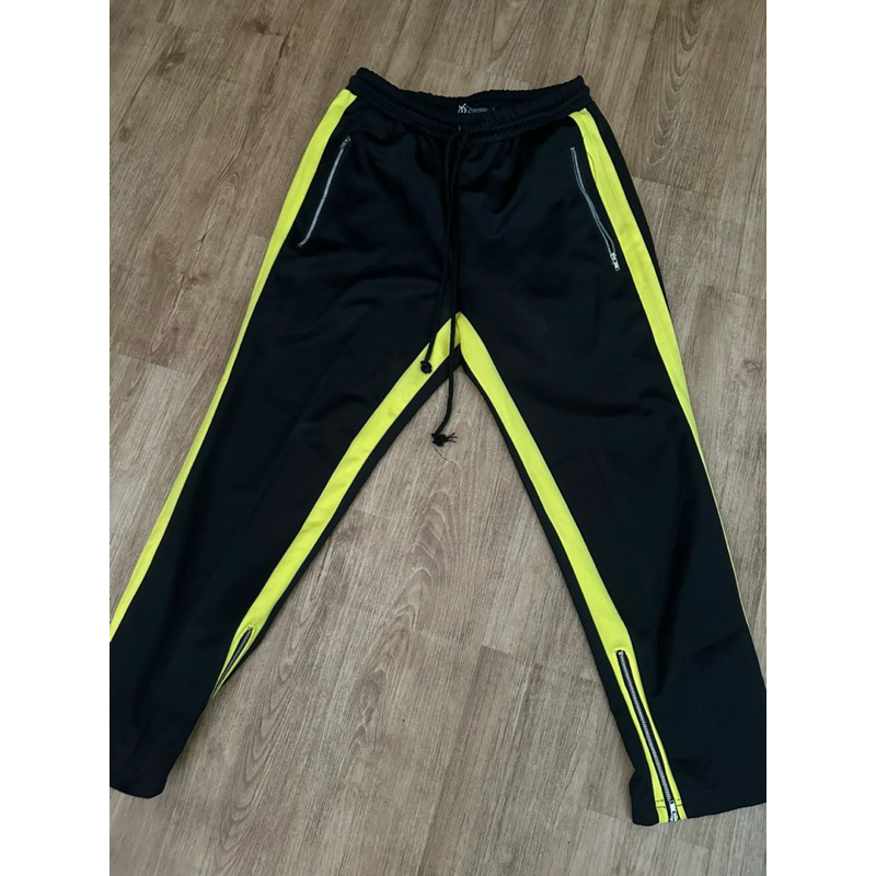 Trackpants garis kuning Size L Second